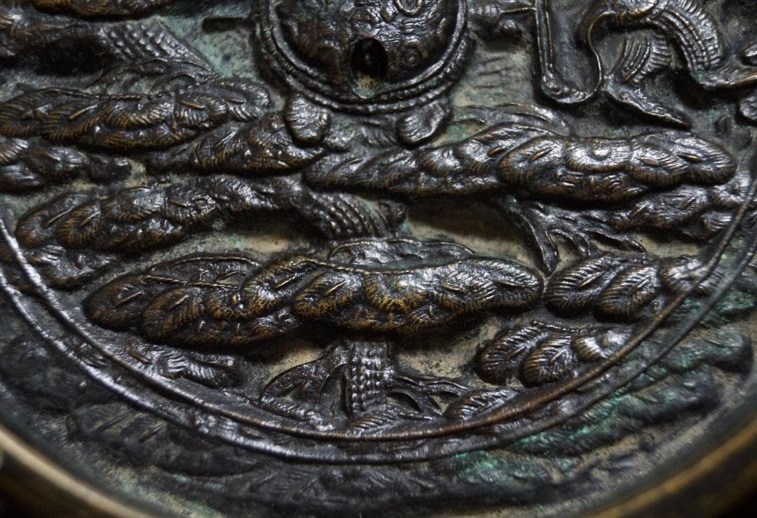 江戸時代 金工細工『鶴亀松文』天下一 古銅鏡 和鏡 古鏡☆時代物