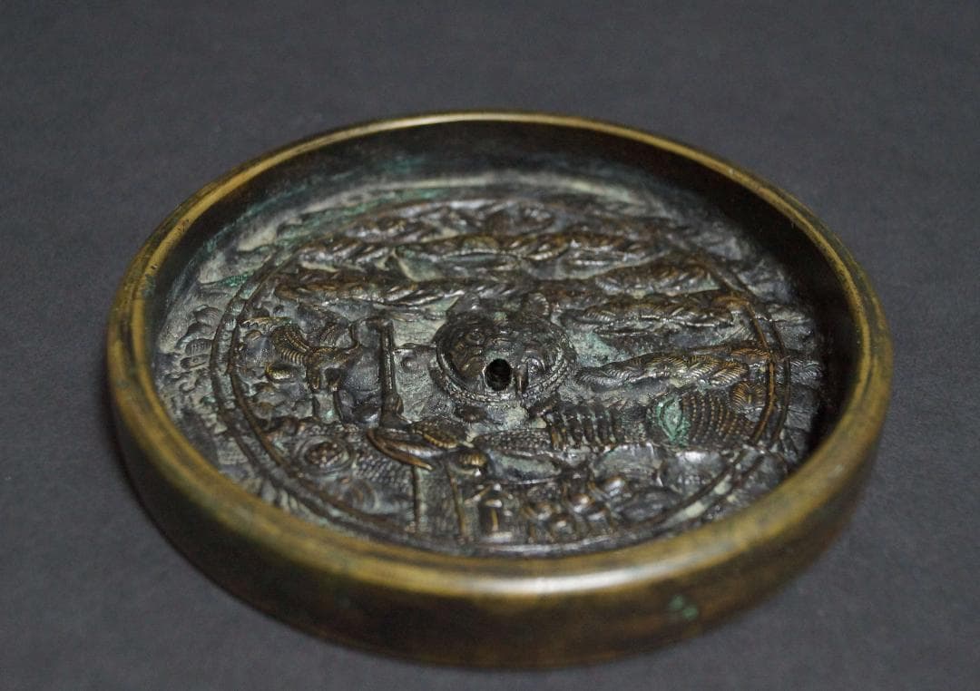 江戸時代 金工細工『鶴亀松文』天下一 古銅鏡 和鏡 古鏡☆時代物