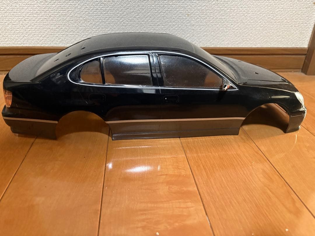 タミヤ　アリストボディLexus GS400