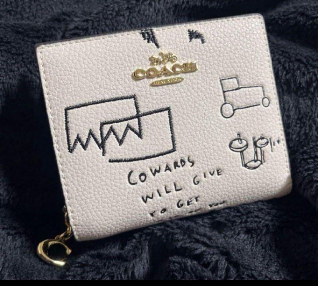 COACHパスキアコラボホワイト白二つ折り財布スナップウォレット.新品未使用品