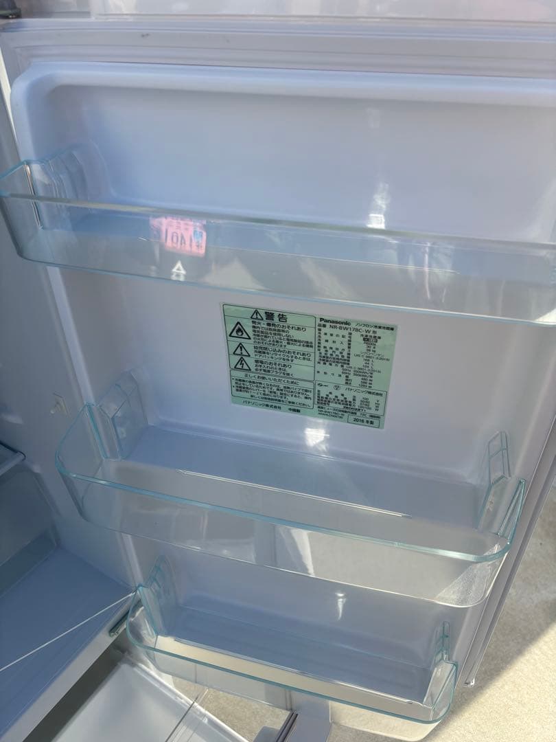 パナソニック 大きめ一人暮らし冷蔵庫！NR-BW178 168L