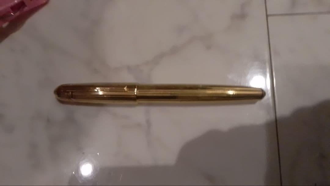 カルティエ　パシャトリニティゴールド　ボールペン Cartier（カルティエ） 美品□Cartier ヴィンテージ トリニティ 総柄