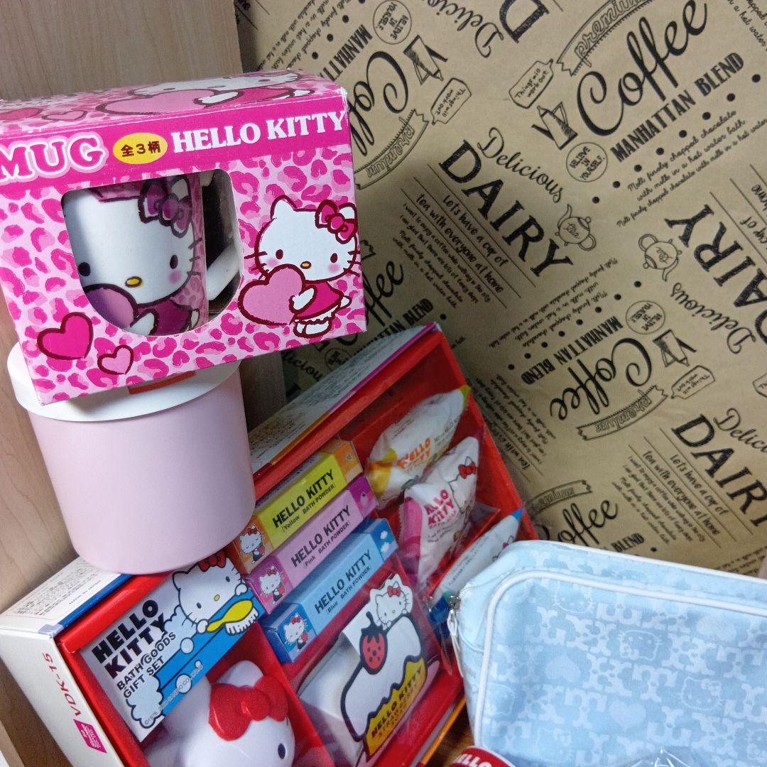 ハローキティ日用雑貨まとめ売り約50点セット キャラクターグッズ