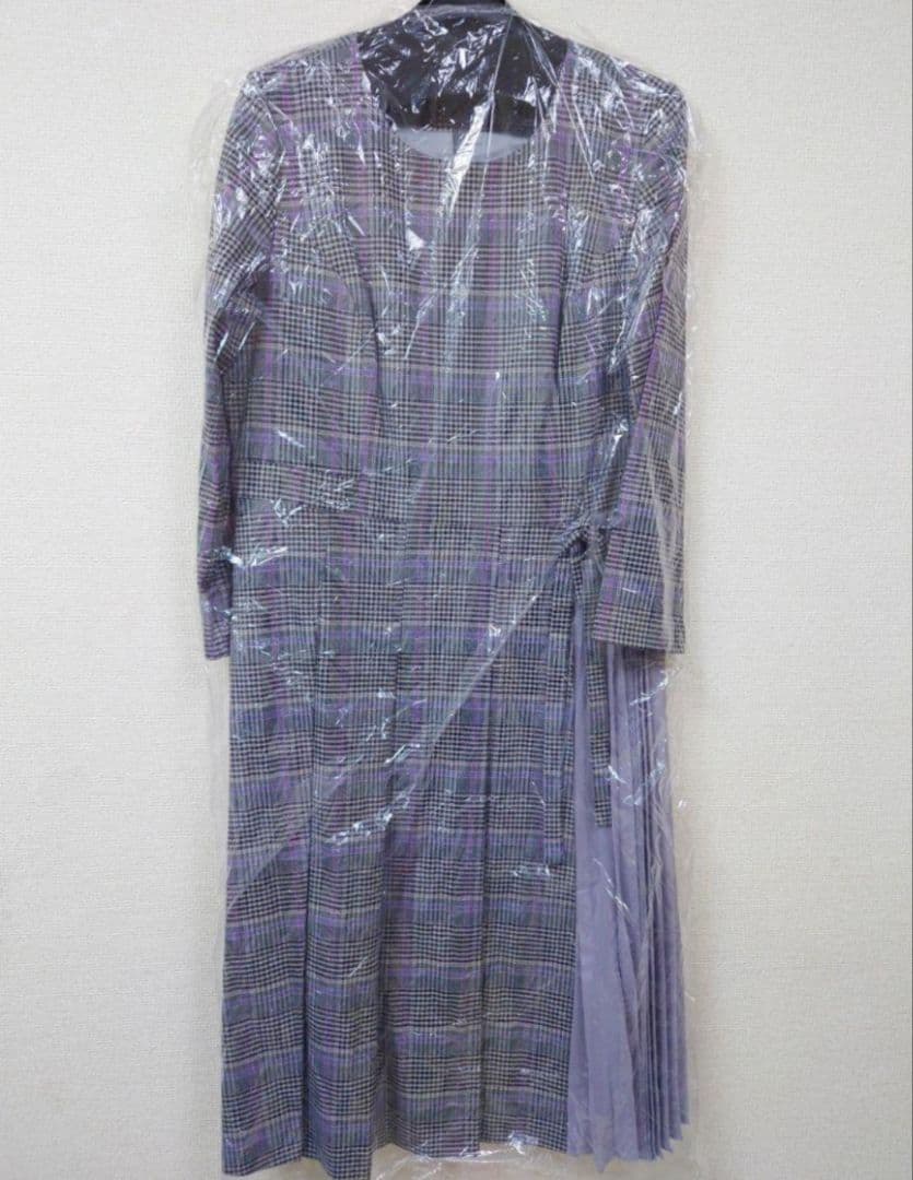 定価約３万円【42】ローズティアラ　RoseTiara　プリーツ切替フレアワンピ