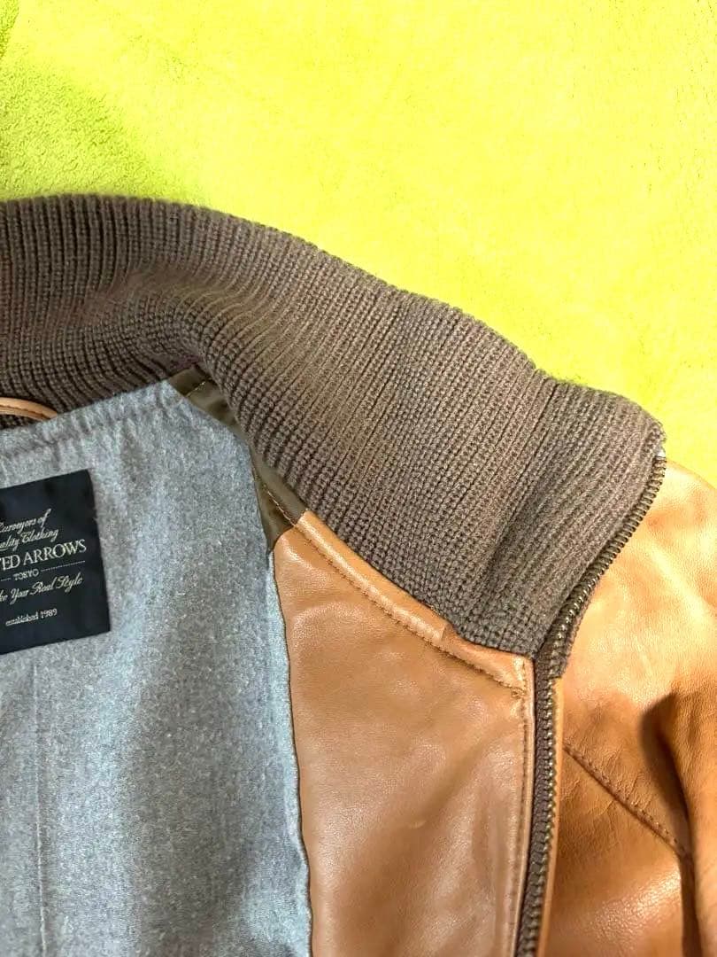 ユナイテッドアローズ・レザーライダース シングル襟もとニット・L