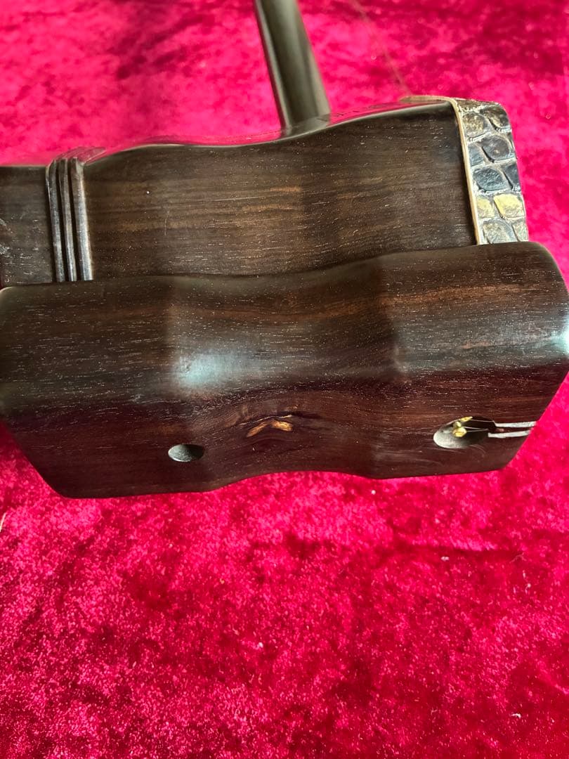 格安二胡★上級黒檀★古月琴坊・黄建洪製作★十年保証★二胡必需品セット