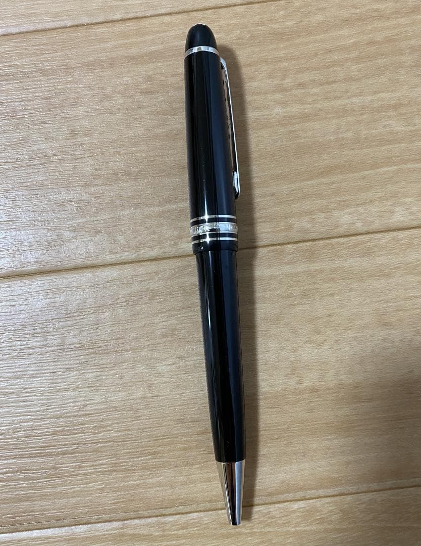 美品 モンブラン ミッドサイズ プラチナxブラック ボールペン 名入れ