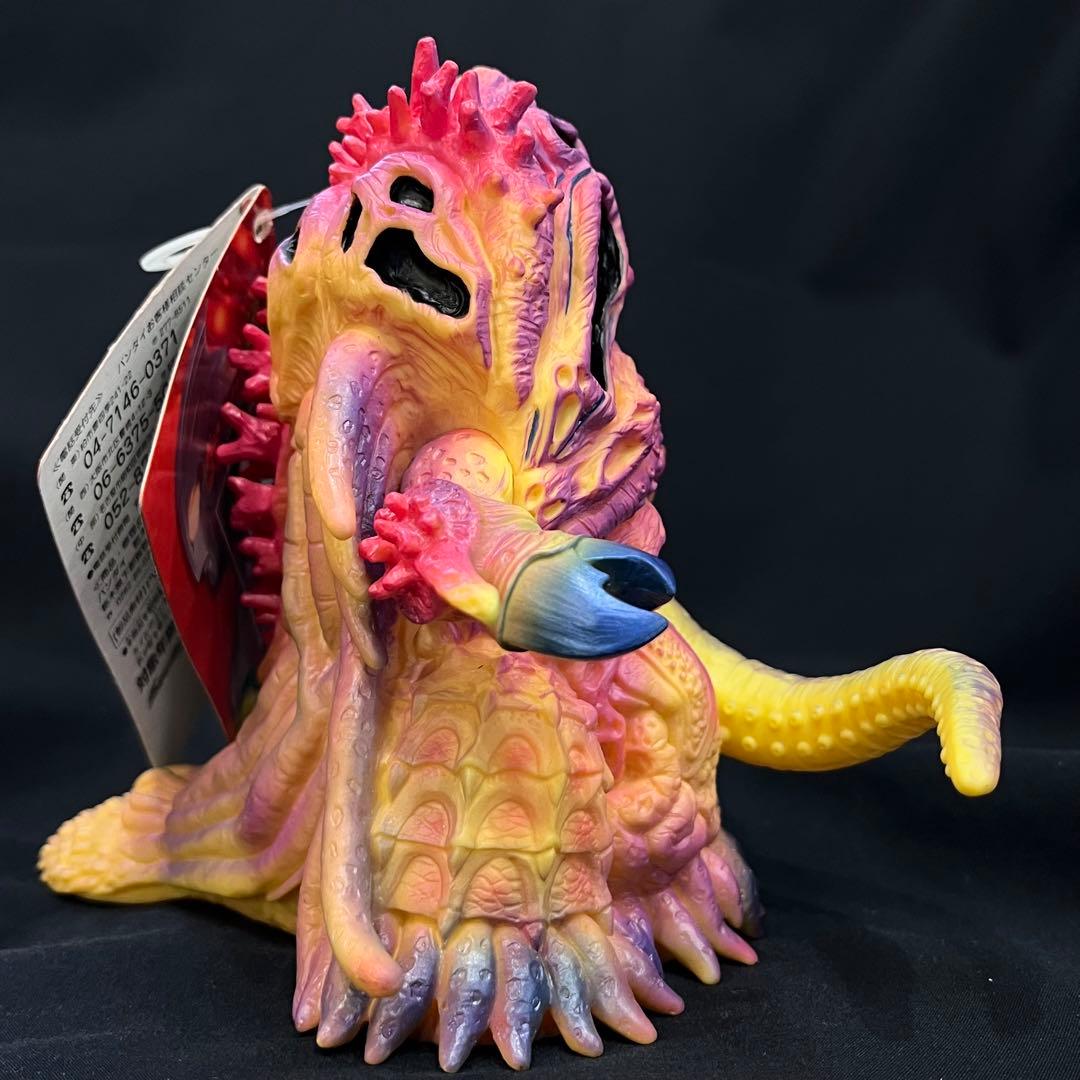 BANDAIタグ付きウルトラ怪獣シリーズウルトラマンネクサスクトゥーラ2004