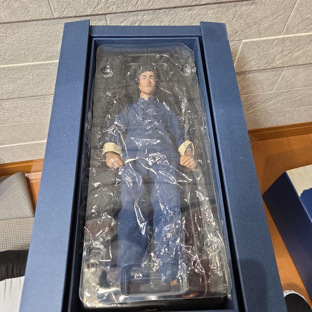 激レア】 エンターベイ 燃えよドラゴン ブルースリー Aタイプ 青箱