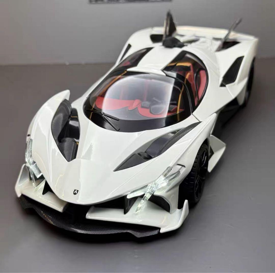 1/18 アポロ プロジェクト EVO 合金車 Apollo EVO ミニカー