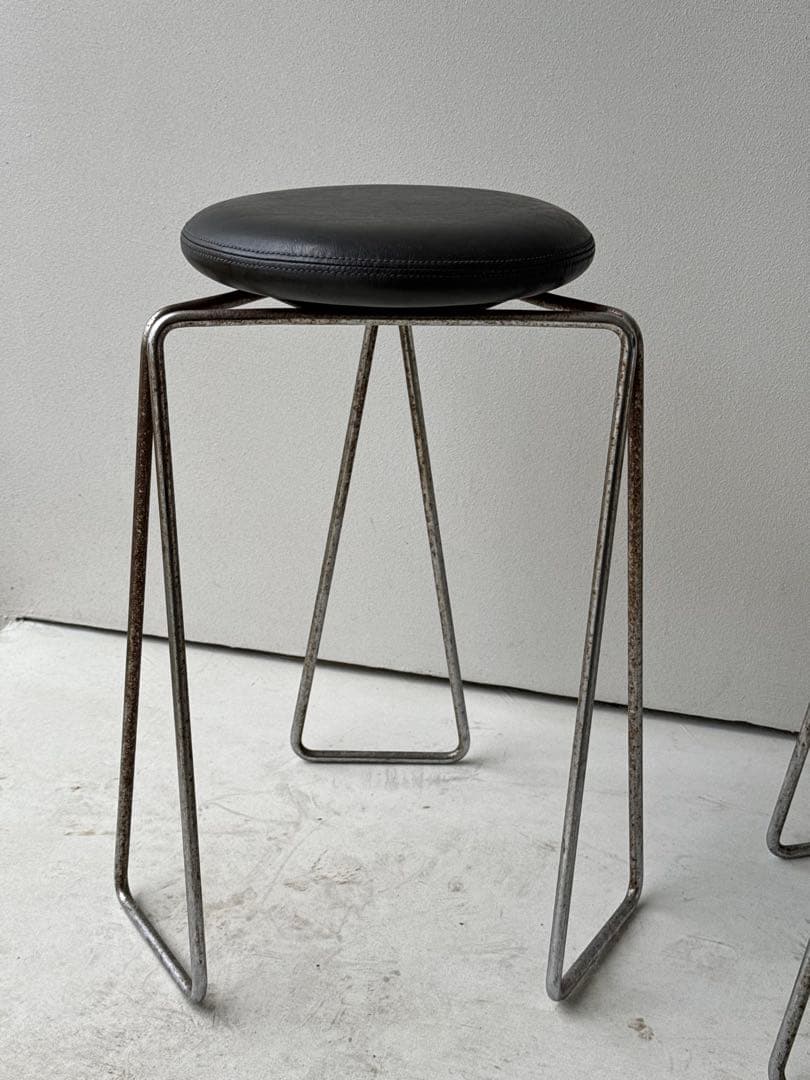 ２脚セット　天童木工　回転　スツール　椅子　ポストモダン　倉又史