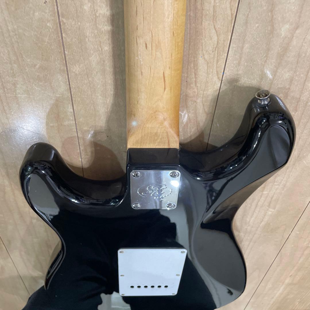 迅速な配送！安い！SX ストラトキャスタータイプ　弦高調整済み　です