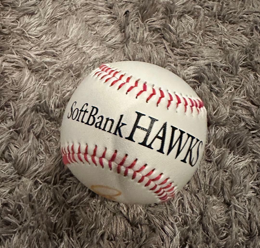 ソフトバンクホークス 柳町達選手 サインボール投げ込み - メルカリ