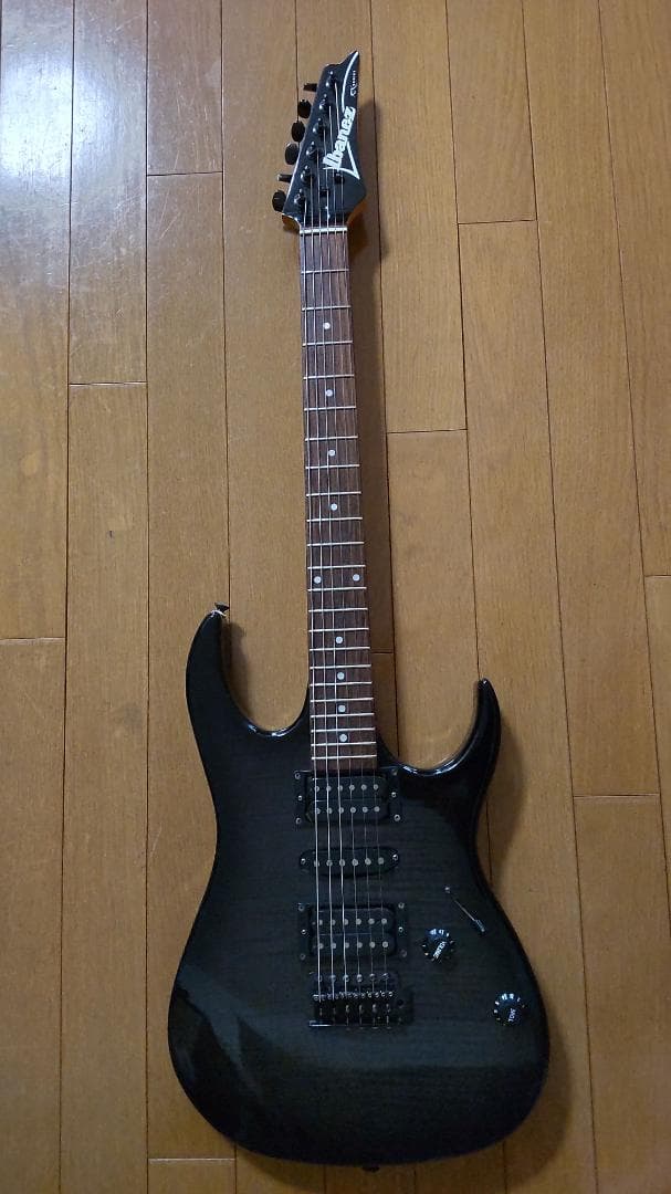 IBANEZアイバニーズ RX180B ブラックメイプルトップ ギター IBANEZ