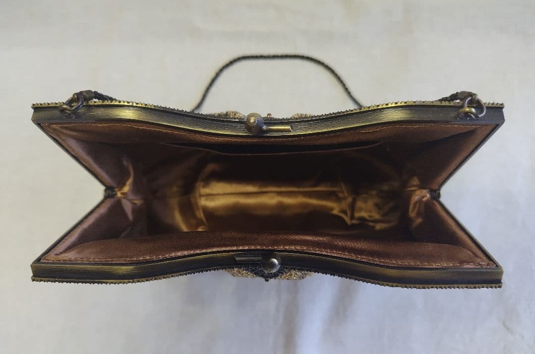 LUMYはしもと ビーズバッグ がま口