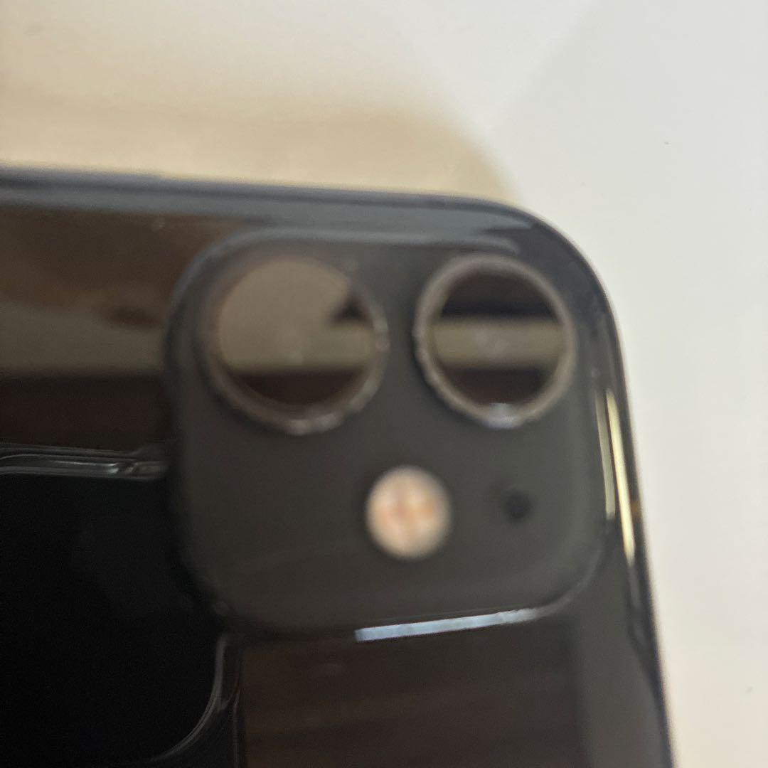Apple iPhone 11 (ブラック64GB【訳あり】