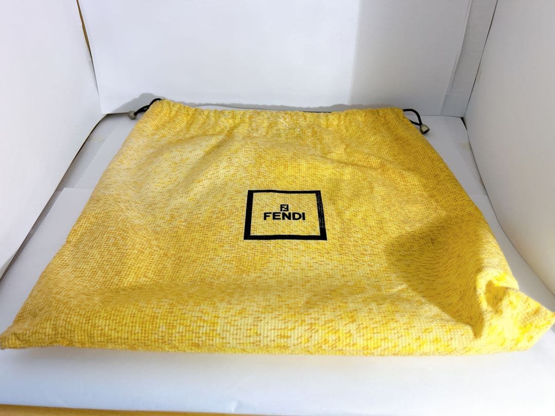 Fendi FFロゴ ハンドバッグ ブラウン