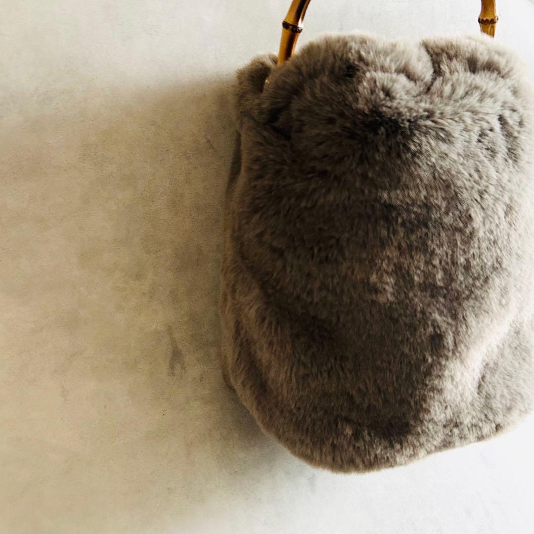 美品ヴィオラドーロファーバンブーハンドル巾着バック秋冬