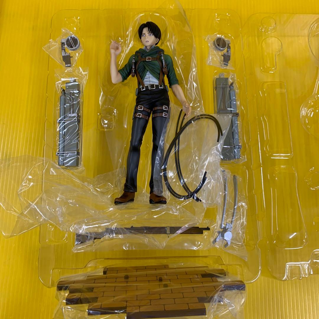 リヴァイ Ver.2A 「進撃の巨人」 BRAVE-ACTシリーズ 1/8