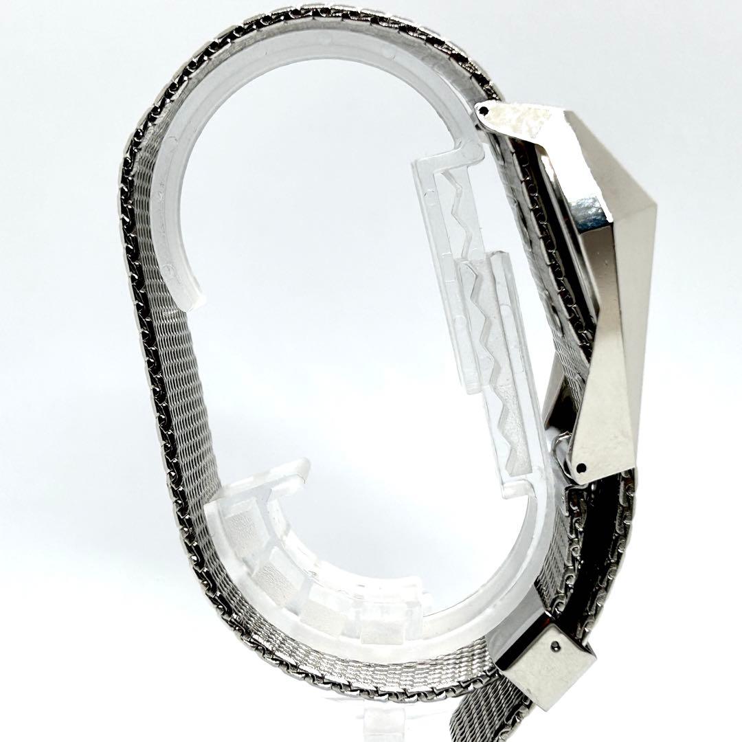 新品電池 稼働 ジャンポールゴルチエ QZ カットガラス シルバー メンズ