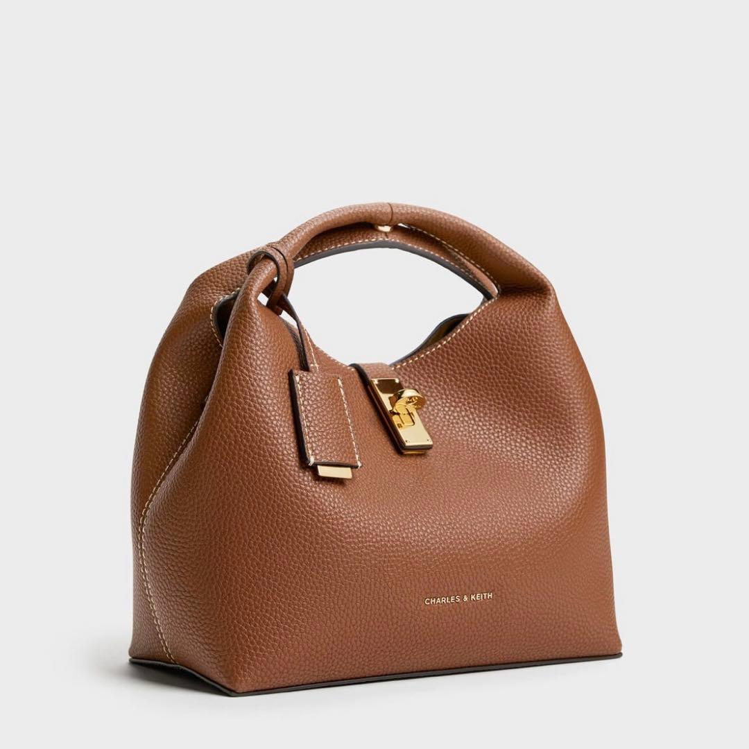 Chance チャンス メタリックアクセントバケットバッグ - チョコレート