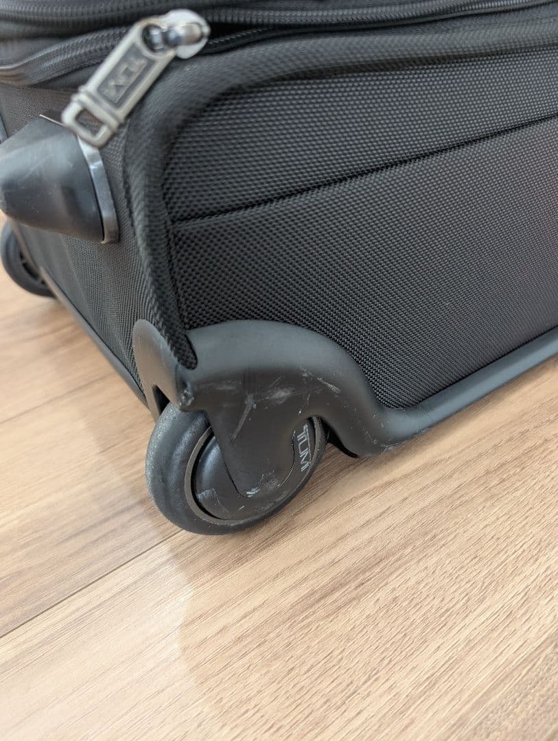 TUMIトゥミ キャリーケース ブラック 二輪キャスター 22020D4 出張