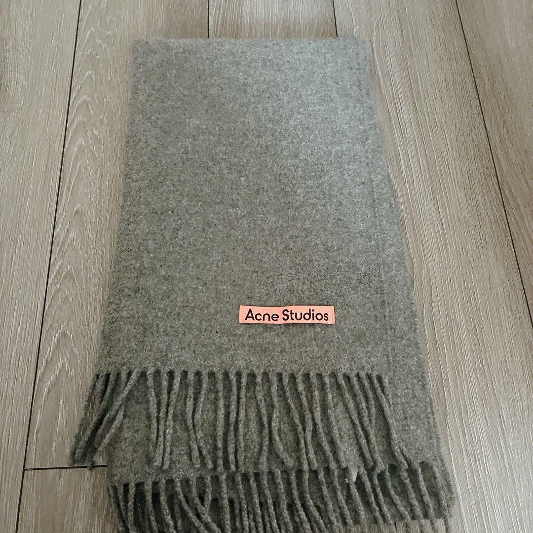 Acne Studios グレー フリンジマフラー ストール 200x45cm - メルカリ
