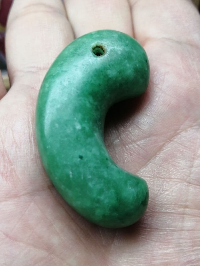 ★古墳期『糸魚川翡翠勾玉』出土品。4.90cm【超琅玕翡翠】最高峰の巨大勾玉です