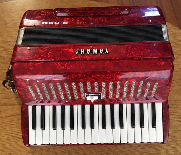 🎵【稼働良品】YAMAHA B-32B アコーディオン