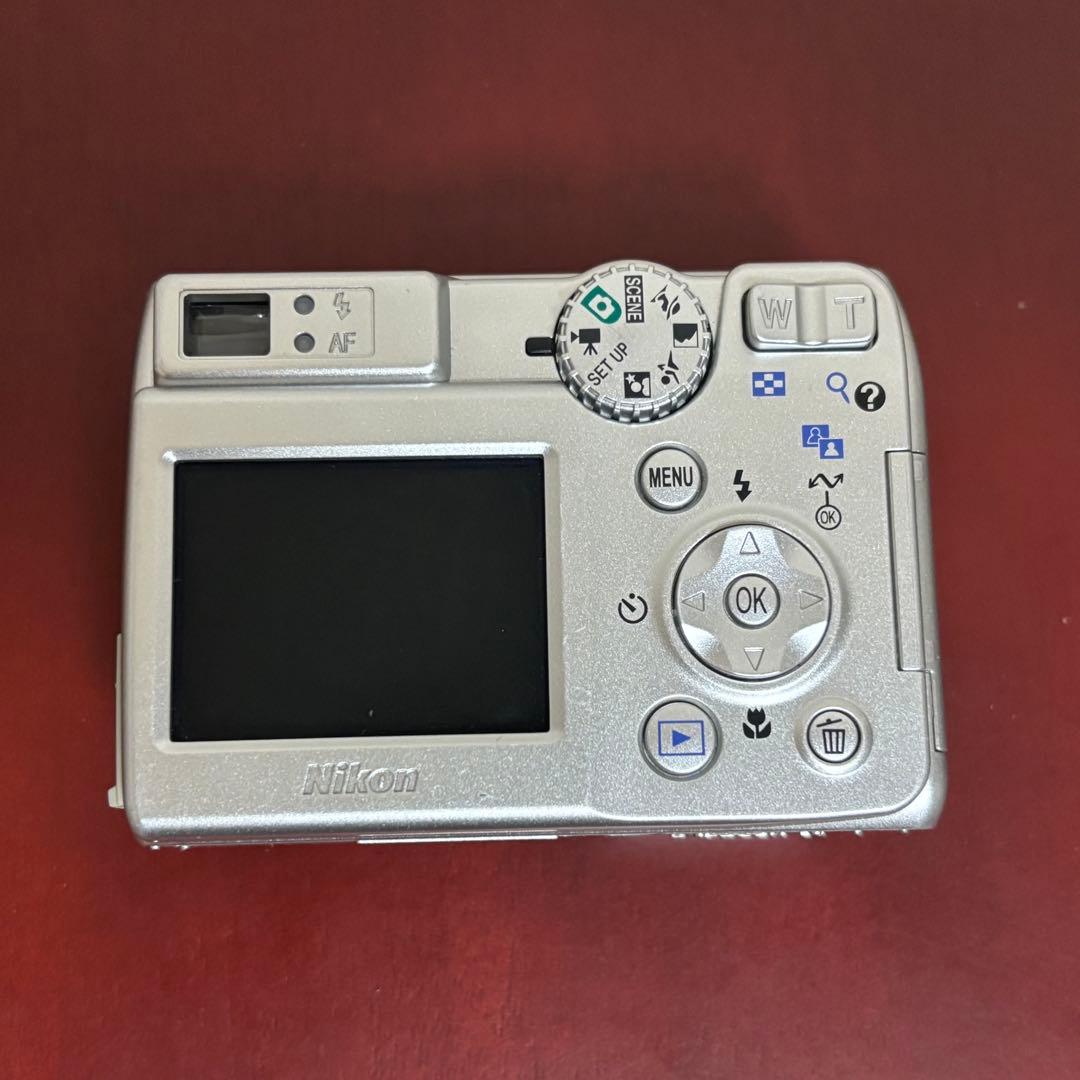 単三電池で動く！】Nikon COOLPIX 7600 シルバー 動作確認済