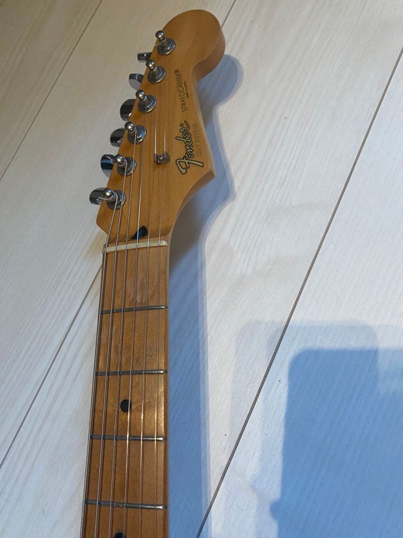 Fendee japan ストラトキャスター