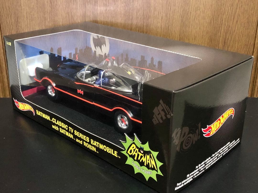 ★絶版！￼ マテル 1/18 バットモービルTV版フィギュア付