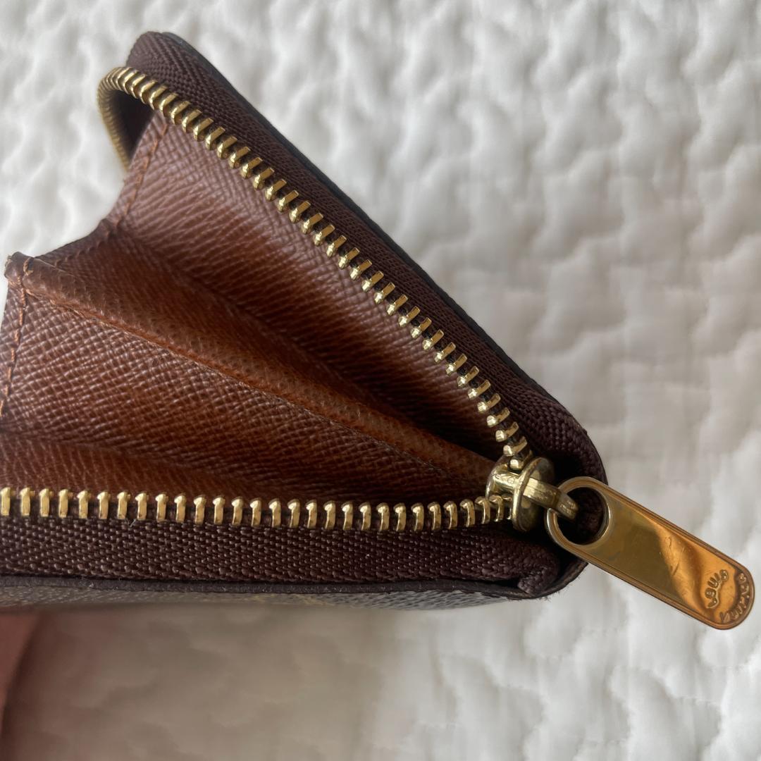 【美品】LOUIS VUITTON ジッピー パース