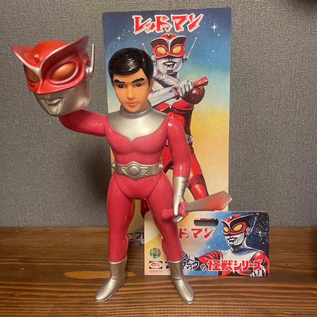 ブルマァク レッドマン 二期版 レッド剣付 ソフビ 面取れ - メルカリ