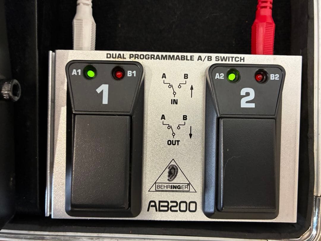 【美品】BOSS GT-100 BEHRINGER AB200 ケース付き