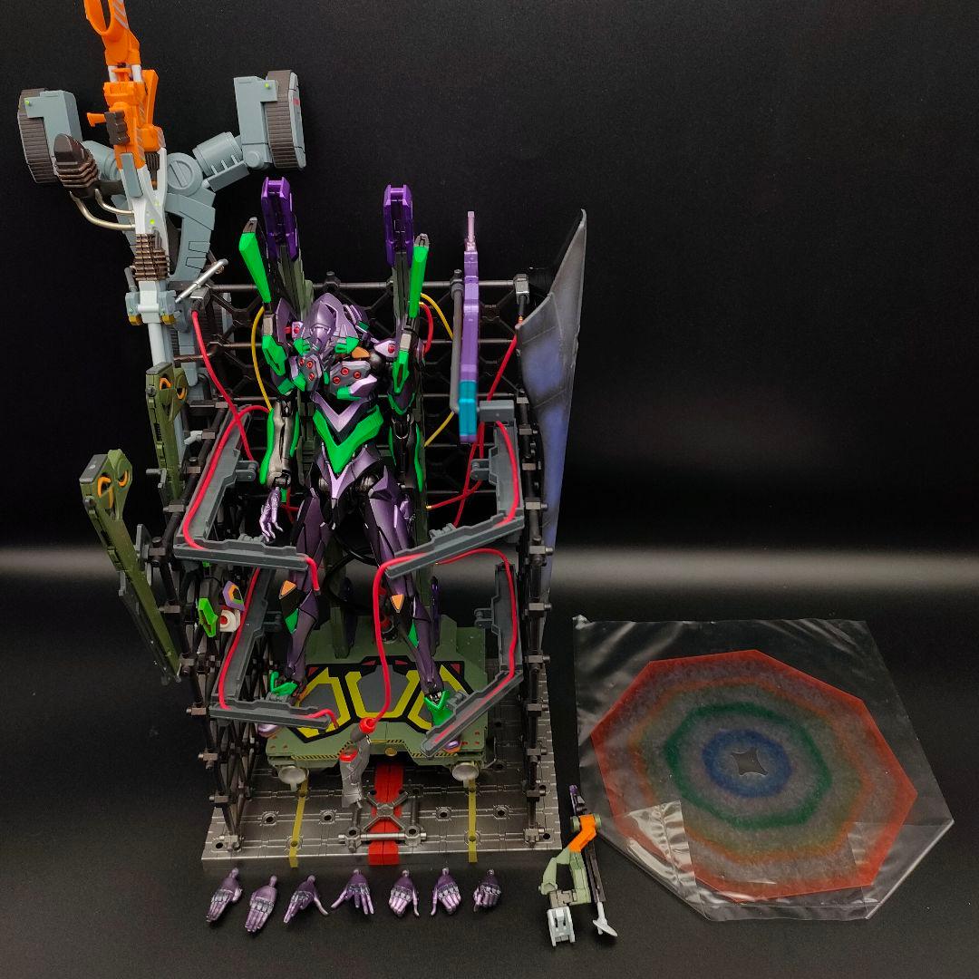 エヴァンゲリオン　初号機　専用拘束兼移動式射出台＋武器格納庫　RG 【全塗装】