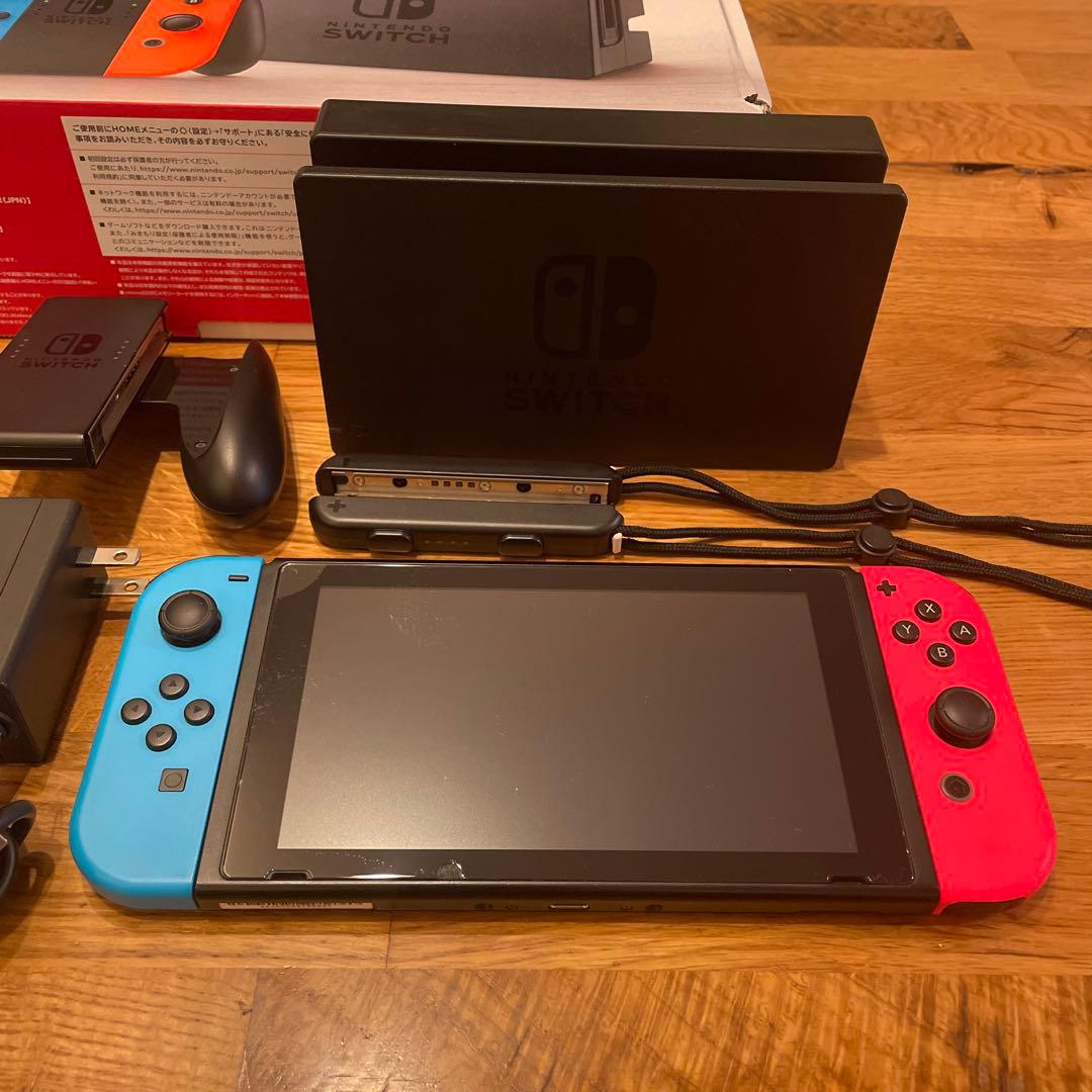 Nintendo Switch 本体　中古品