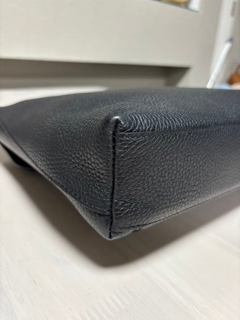 最終値下げ⭐️ルイヴィトン⭐️ドリアントリヨンレザー　ノアール