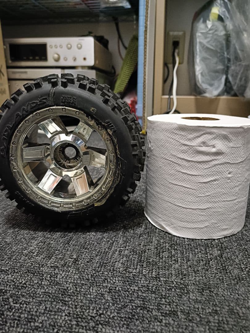 入手困難オフロードタイヤ　プロライン1/8　モンスタートラック　トラギー17mm