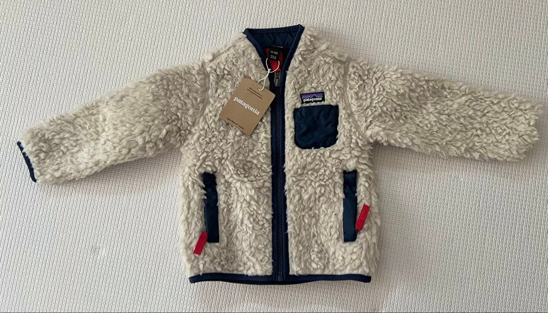 パタゴニアNatural w/New Navy