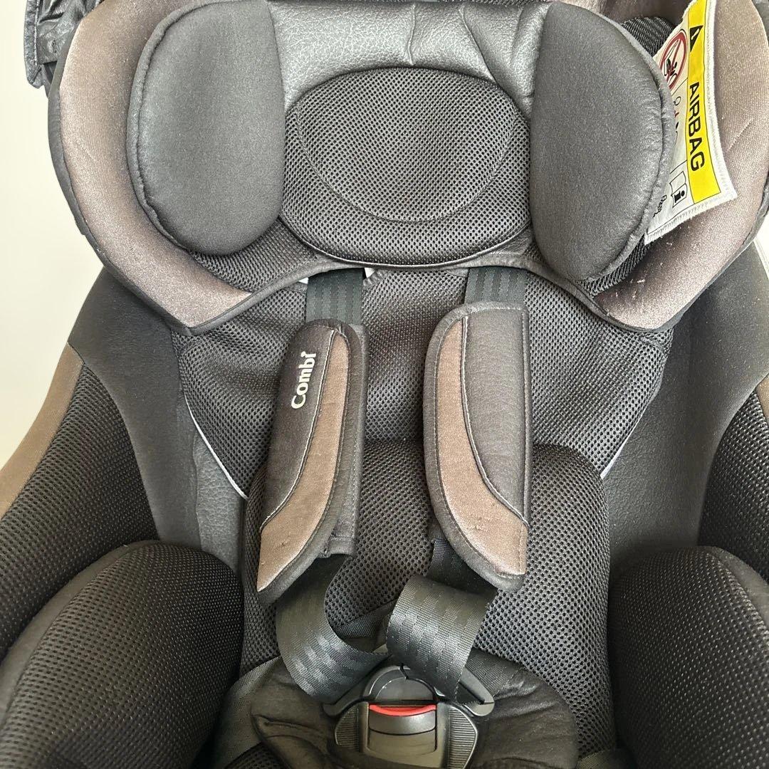 クルムーヴ スマート エッグショック ISOFIX Combi ブラック