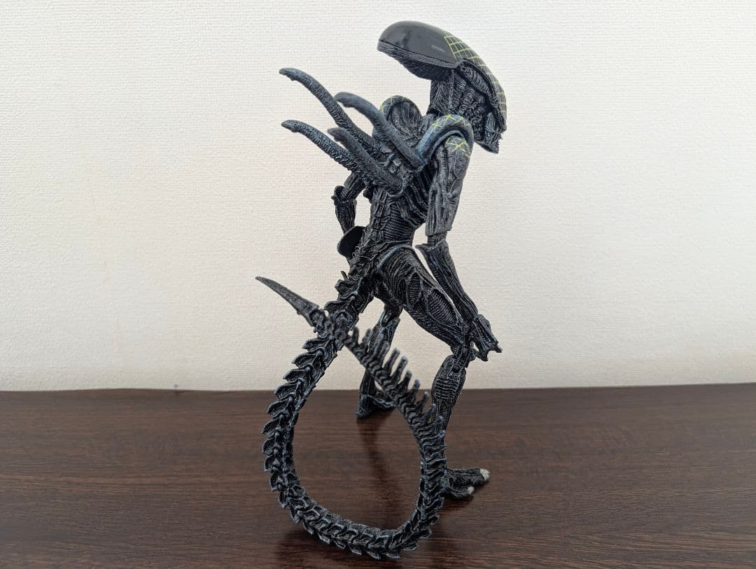 SF・ファンタジー・ホラー NECA GRID ALIEN