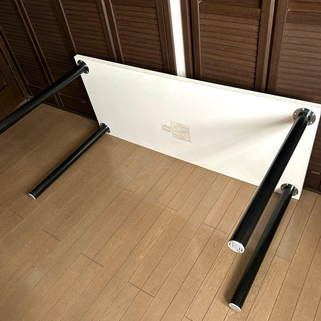 ニトリ　テーブル　ダイニングテーブル　140×59×高さ72cm