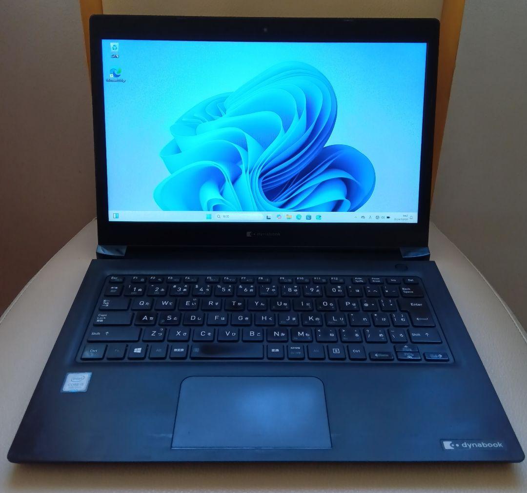 第8世代 dynabook i5/8G/SSD/カメラ/Office Win11