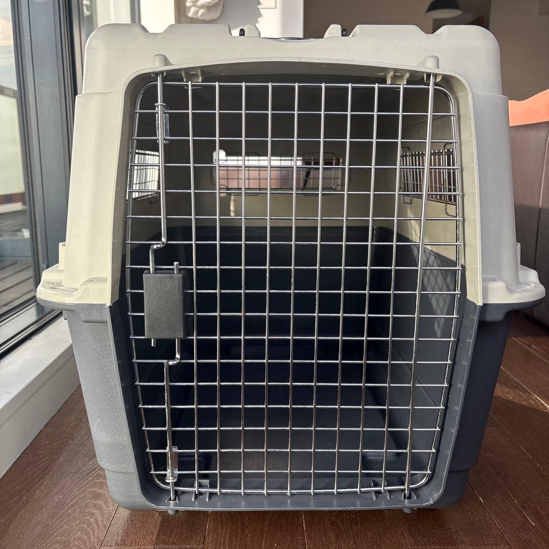 中型犬用プラスチックケージ - メルカリ