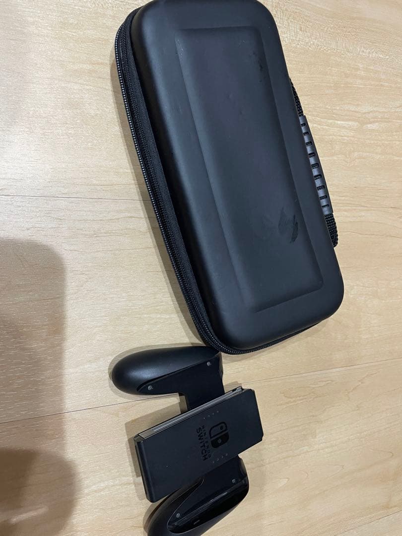 あつまれどうぶつの森デザイン　Nintendo Switch 本体