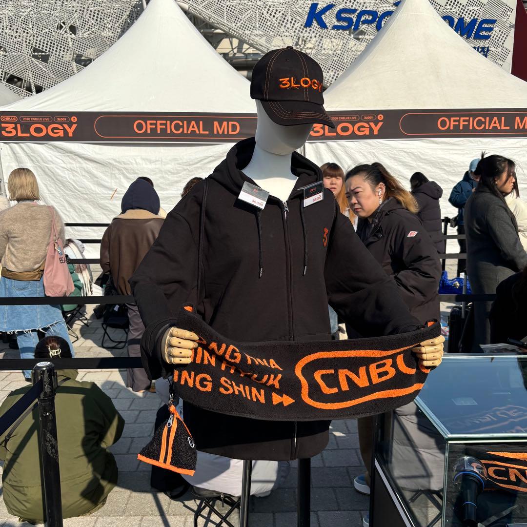 2026 CNBLUE LIVEワルツソウル '3LOGYフーディ フォトカード