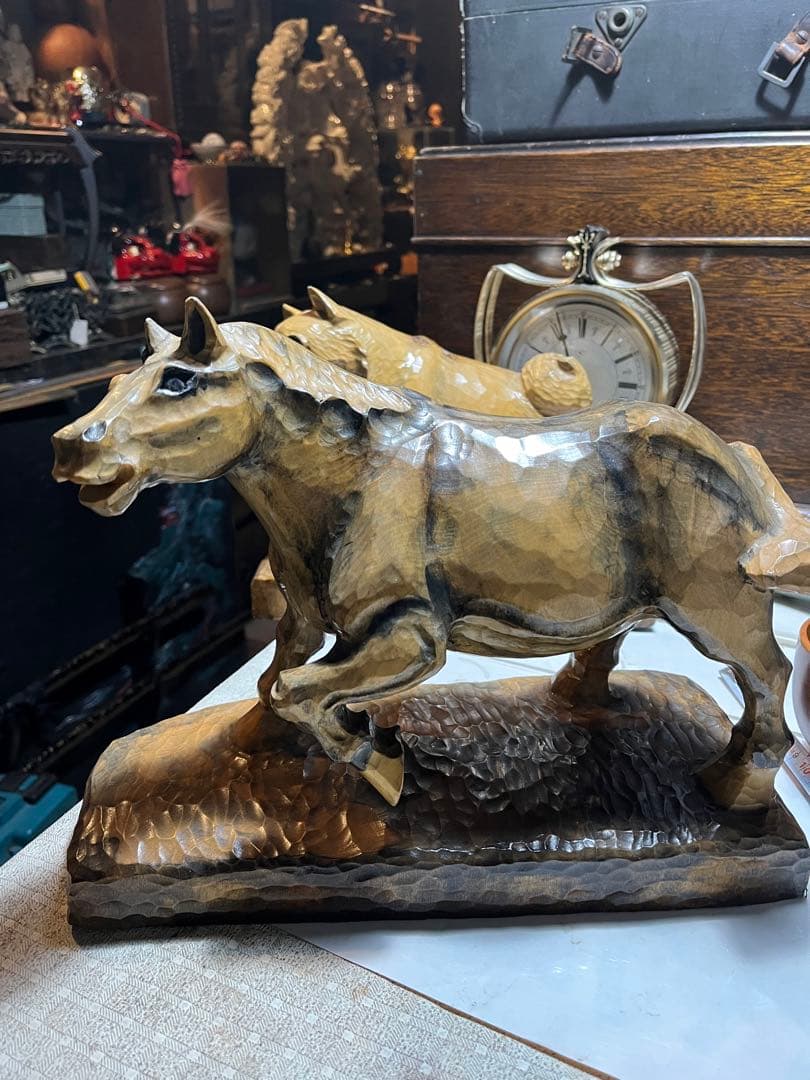 馬の木彫り、木彫りの馬、道産子馬木彫り、道産子馬、北海道の馬、番場馬