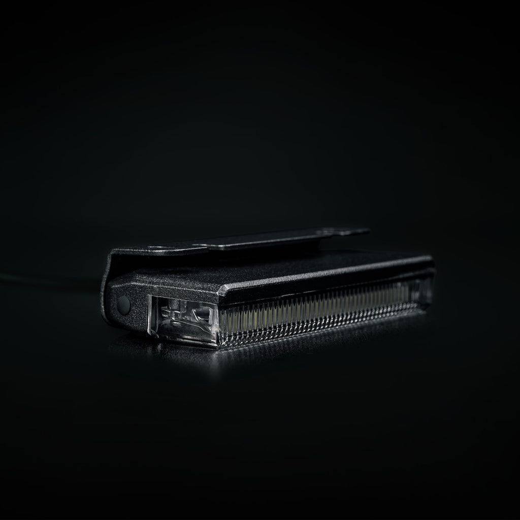 UNITY ULTRA FLAT WORK LIGHT 22W – StrandsAmerica