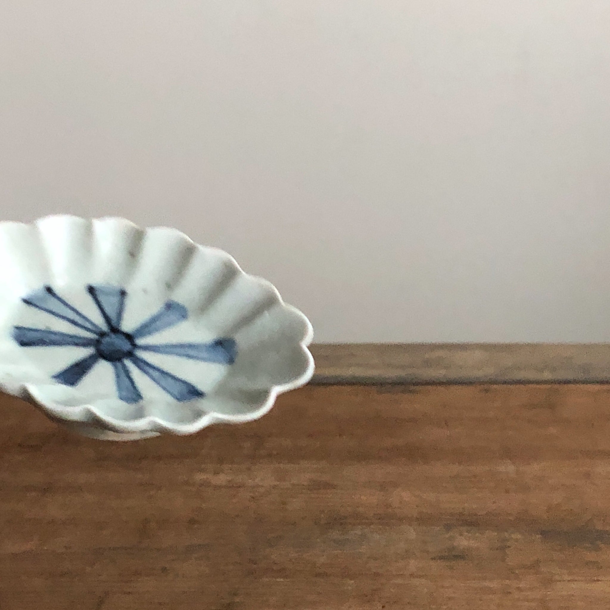 吉本正 備前葉皿6客 幅約23.2㎝ 共箱 東さ7-0915① 吉本正 備前葉皿6客